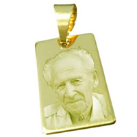 Colgante chapado en oro grabado con foto, forma clásica pequeña (CO-022)